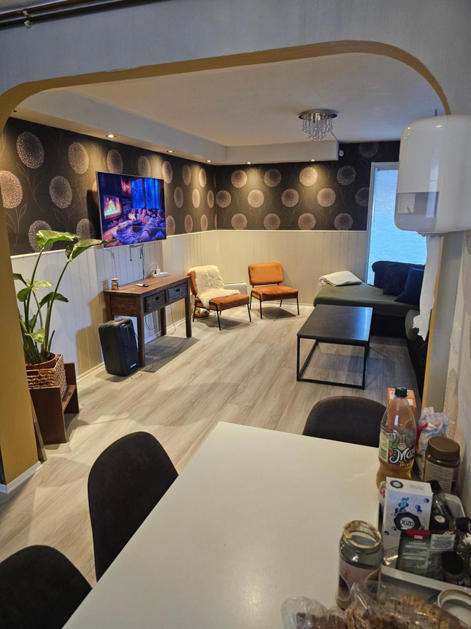 Full Privacy Townhome In Oslo With Wifi Extérieur photo